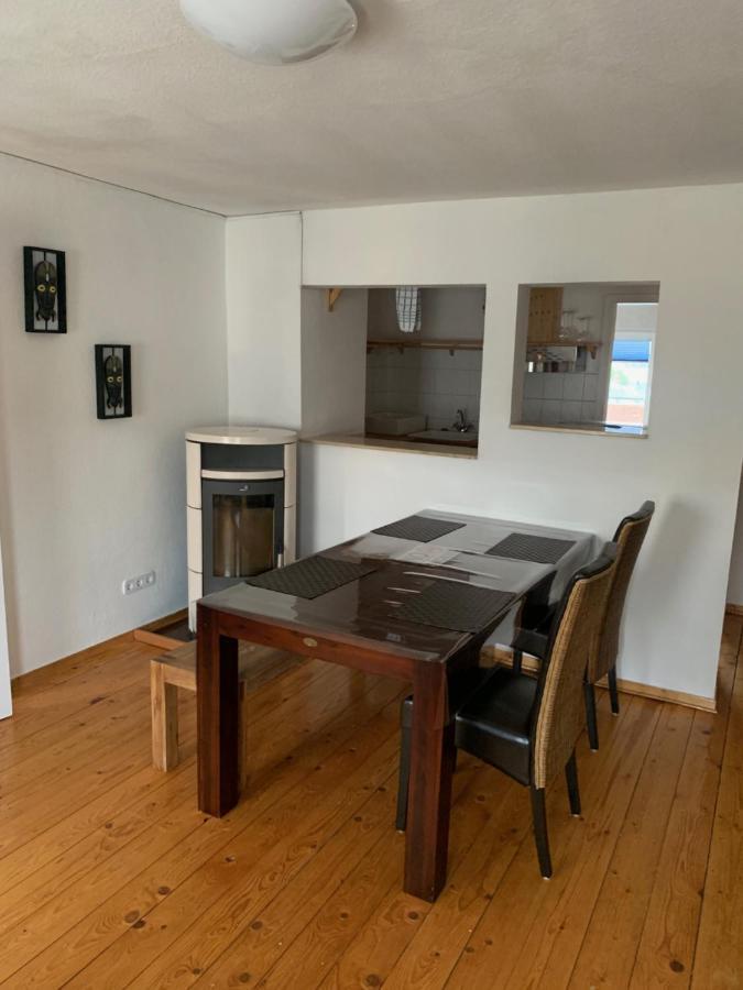 Ferienwohnung In Schlossnaehe シュヴェリーン エクステリア 写真